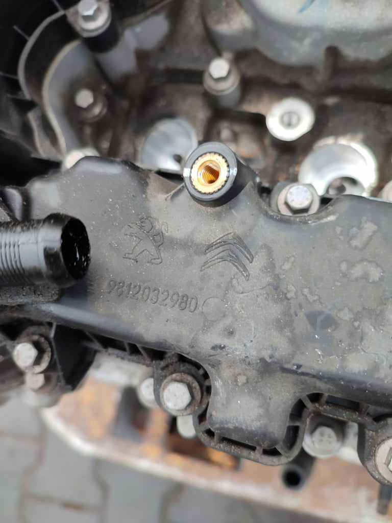 Motor Peugeot 2008 I HN01 2018 Benzin Engine Unkomplett