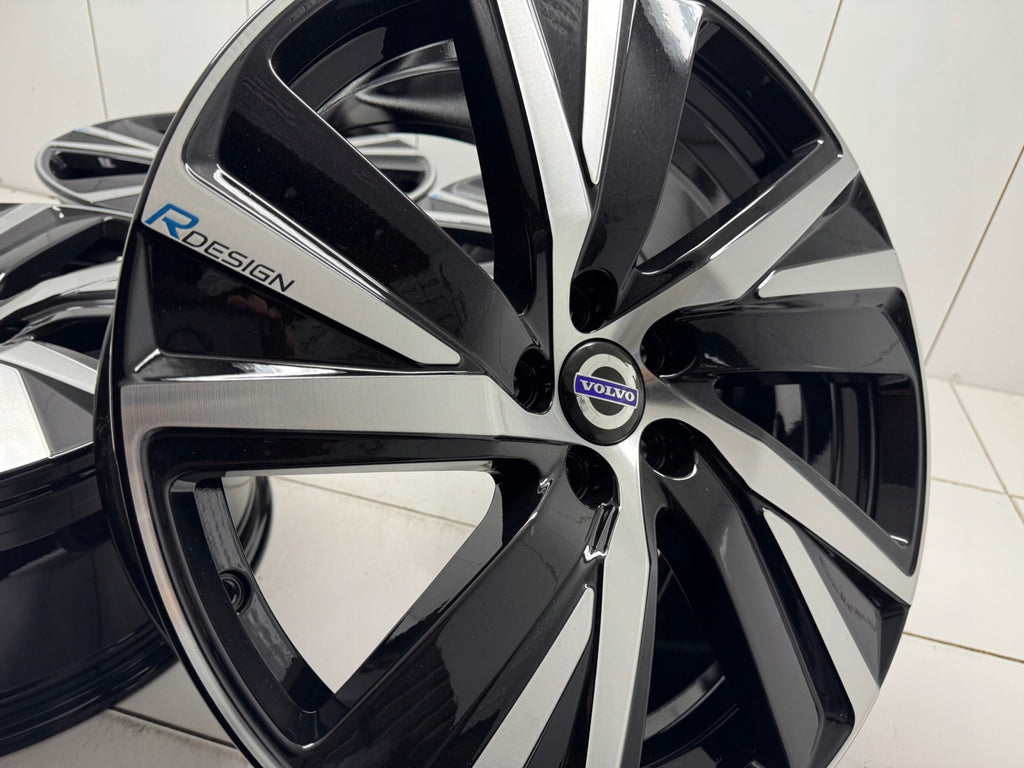 4x Alufelge 19 Zoll 8.5" 5x108 47ET Glanz Schwarz 32243394 Volvo V60 I Xc60 FEL3608011788ti