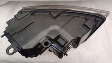 Laden Sie das Bild in den Galerie-Viewer, Frontscheinwerfer Audi A8 Xenon Rechts Scheinwerfer Headlight SCH8340936605jy