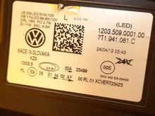 Laden Sie das Bild in den Galerie-Viewer, Frontscheinwerfer VW T7 7T1941081C LED Links Scheinwerfer Headlight