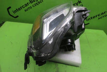 Load image into Gallery viewer, Frontscheinwerfer Ford Ranger Rechts Scheinwerfer Headlight SCH6039711493rc