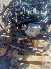 Laden Sie das Bild in den Galerie-Viewer, Motor Audi Seat Skoda VW CFH 2.0 TDI Diesel Engine Unkomplett
