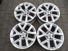 Laden Sie das Bild in den Galerie-Viewer, 4x Alufelge 17 Zoll 6.5" 5x112 39ET Audi I Rim Wheel FEL9399406889on