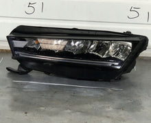 Load image into Gallery viewer, Frontscheinwerfer Skoda Octavia 5E4941015 LED Links Scheinwerfer Headlight SCH1929113680sr