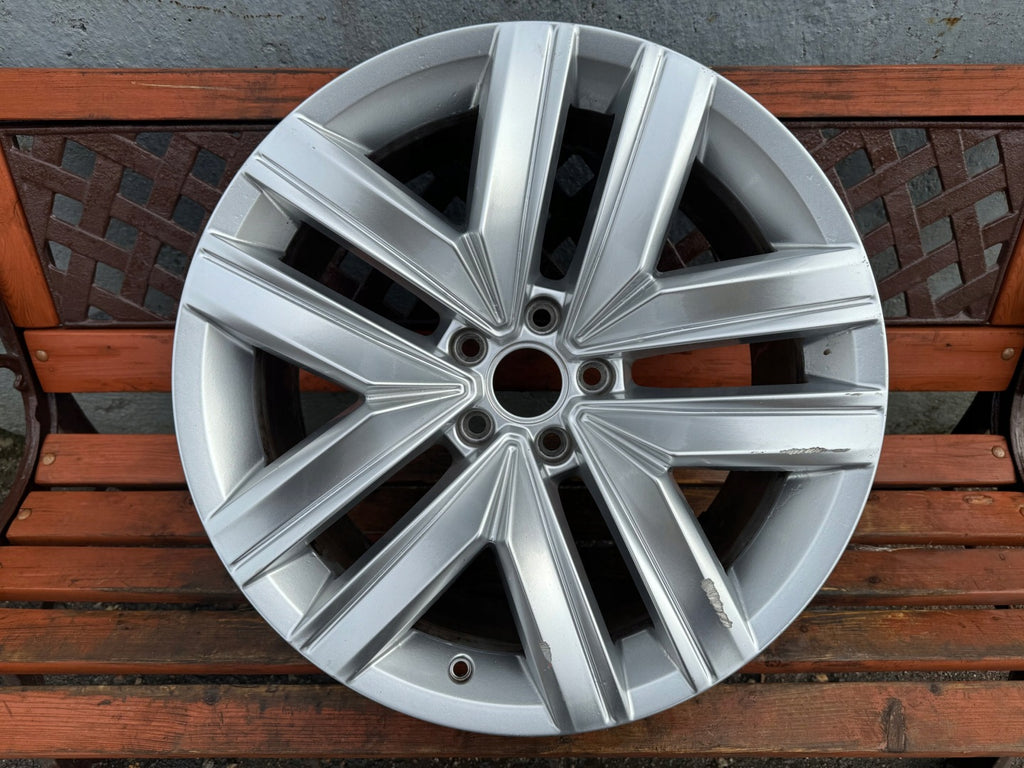 1x Alufelge 19 Zoll 8.5" 5x112 28ET 760601025J VW Touareg Cr7 Rim Wheel FEL8241962113zn