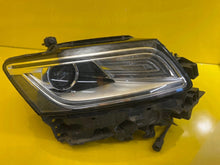 Laden Sie das Bild in den Galerie-Viewer, Frontscheinwerfer Audi Q5 8R0941006C Xenon Rechts Scheinwerfer Headlight
