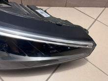 Laden Sie das Bild in den Galerie-Viewer, Frontscheinwerfer Skoda Scala 657941016A Full LED Rechts Scheinwerfer Headlight SCH3778743354fb