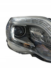 Laden Sie das Bild in den Galerie-Viewer, Frontscheinwerfer Mercedes-Benz X204 W204 A2048202439 Xenon Rechts Headlight SCH1421015314yi