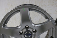 Laden Sie das Bild in den Galerie-Viewer, 1x Alufelge 16 Zoll 7.0&quot; 5x108 49ET 30736364 Volvo S60 S80 Rim Wheel