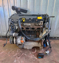 Laden Sie das Bild in den Galerie-Viewer, Motor Opel Corsa E B12XEL 1.2 69PS 51kW 122TKm Benzin Engine Komplett MOT3888052744qf