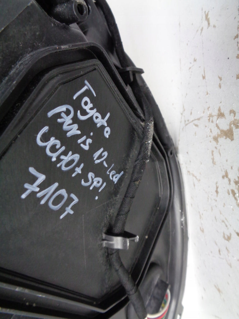 Frontscheinwerfer Toyota Auris 81110-02E21 LED Rechts Scheinwerfer Headlight