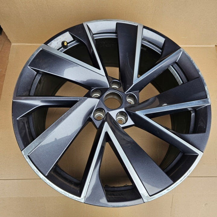 1x Alufelge 20 Zoll 9.0" 5x112 42ET Glanz 5LA601025T Mg Enyaq Rim Wheel FEL2397546507av