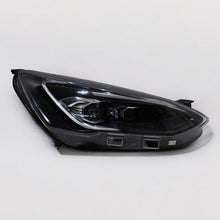 Laden Sie das Bild in den Galerie-Viewer, Frontscheinwerfer Ford Focus JX7B13E016-AE Full LED Rechts Headlight