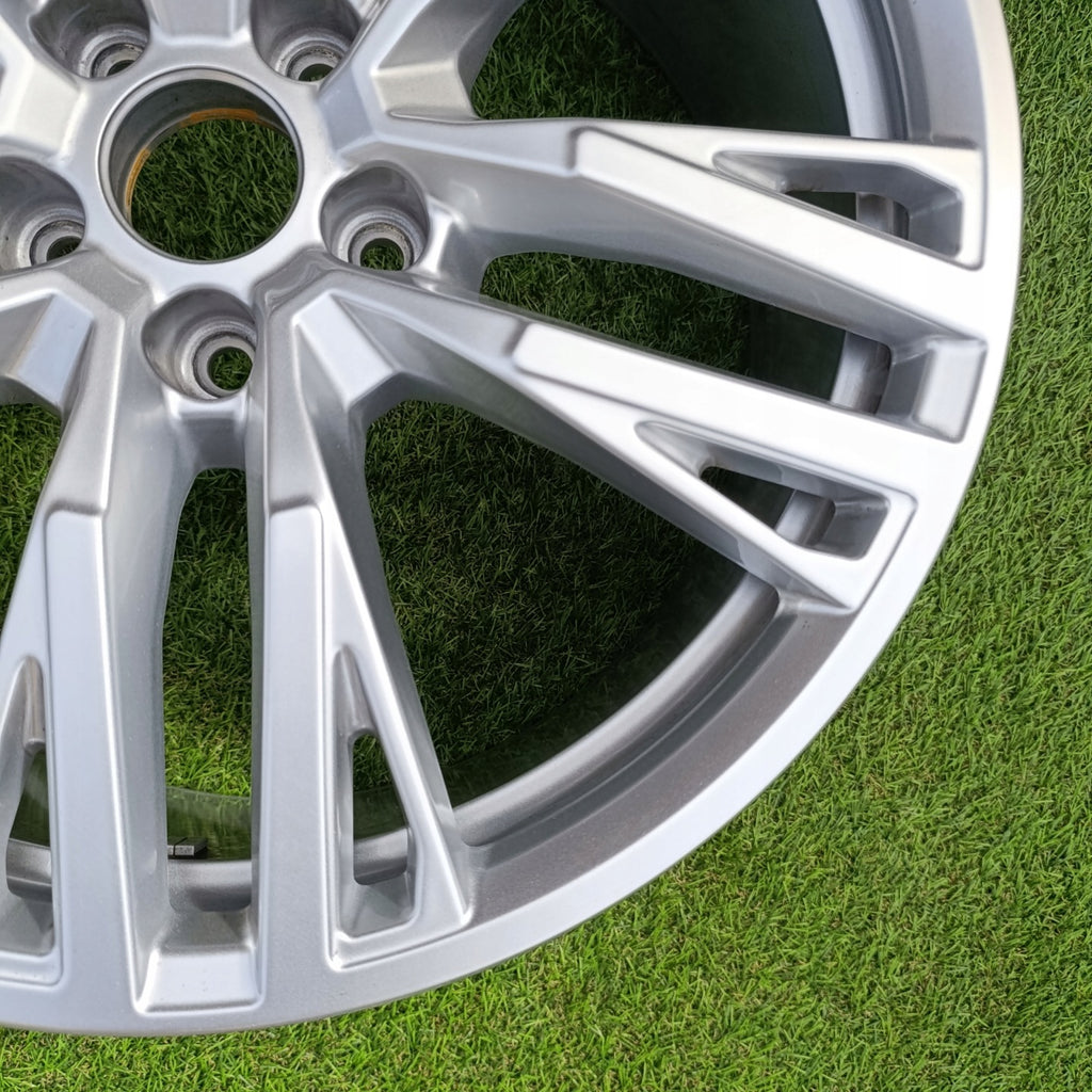 1x Alufelge 19 Zoll 8.0" 5x112 44ET Glanz 8B3601025AS Audi A5 Rim Wheel FEL1835208542kv