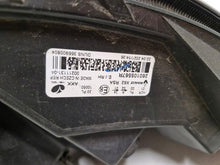 Laden Sie das Bild in den Galerie-Viewer, Frontscheinwerfer Renault Master III 260105567 Rechts Scheinwerfer Headlight SCH4885592432xn