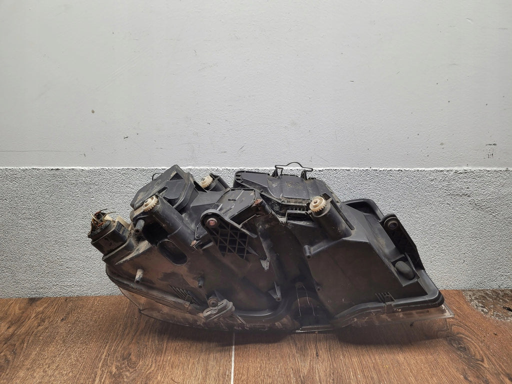 Frontscheinwerfer Skoda Superb I Xenon Ein Stück (Rechts oder Links) Headlight