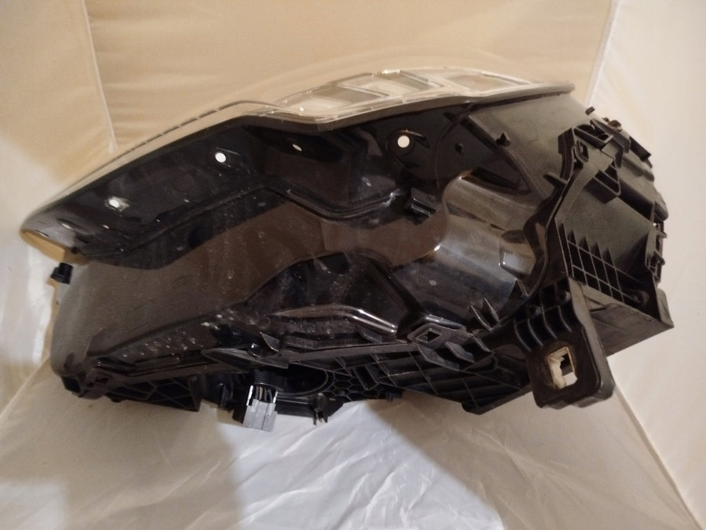 Frontscheinwerfer Audi Q3 83A941033 LED Links Scheinwerfer Headlight SCH9492114933he