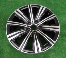 Load image into Gallery viewer, 1x Alufelge 18 Zoll 7.5" 5x112 25ET Glanz 6883524 BMW 3 G21 G20 Rim Wheel FEL3361168415ec