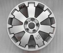 Laden Sie das Bild in den Galerie-Viewer, 1x Alufelge 17 Zoll 7.0&quot; 5x110 47ET Glanz Silber Opel Signum Zafira B Vectra C