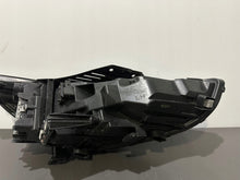 Laden Sie das Bild in den Galerie-Viewer, Frontscheinwerfer Hyundai I30 III 92101-G4120 Full LED Links Headlight SCH4041630552tp