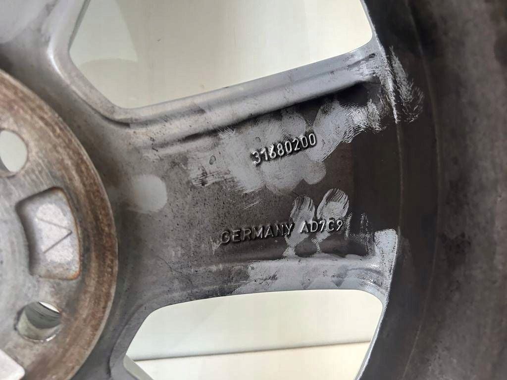 1x Alufelge 18 Zoll 31680200 Volvo V60 S60 Rim Wheel FEL8765592435ib
