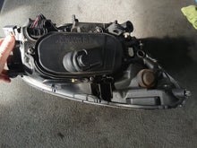 Load image into Gallery viewer, Frontscheinwerfer Volvo S60 II V60 31383066 Links Scheinwerfer Headlight SCH2129496800ga