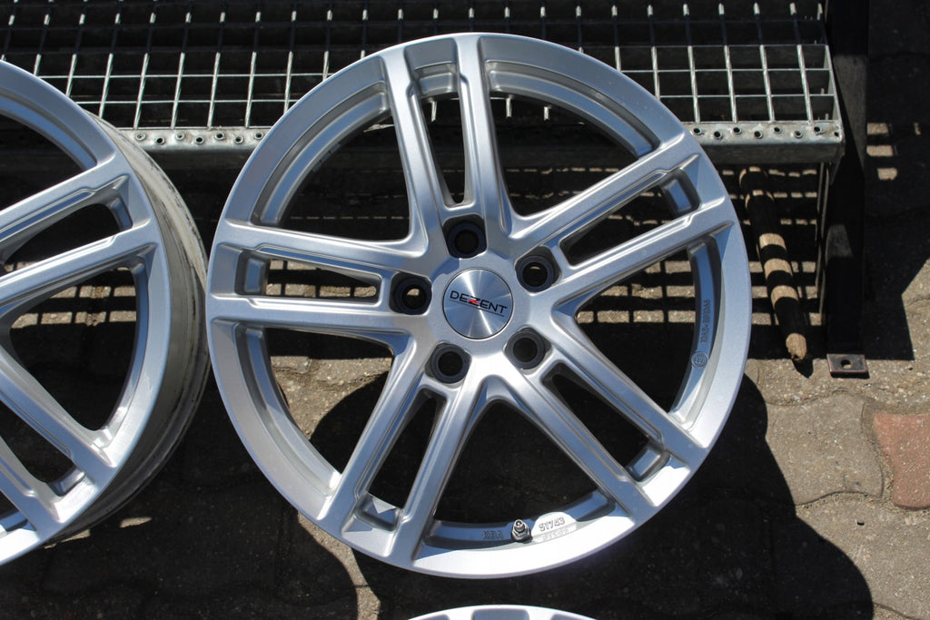 4x Alufelge 17 Zoll 7.0" 5x114.3 50ET Glanz Silber KBA-51743- Hyundai I Z FEL4641997346iw