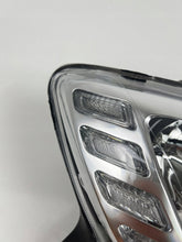 Load image into Gallery viewer, Frontscheinwerfer Dacia Logan 260103529R LED Rechts Scheinwerfer Headlight
