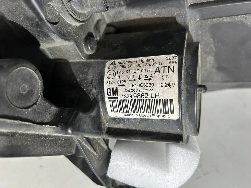 Frontscheinwerfer Opel Zafira C 13399862 030126360100 LE10C6239 Links Headlight