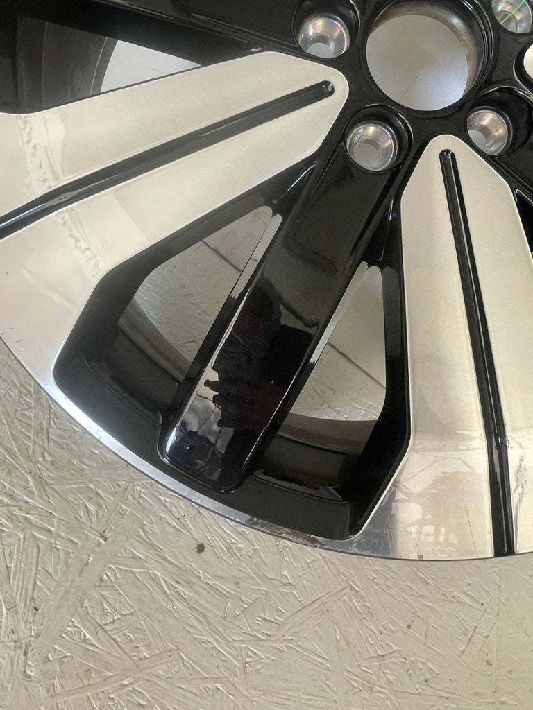 1x Alufelge 19 Zoll 8.5" 5x108 56ET Glanz Silber 32143628 Volvo Xc60 Rim Wheel FEL9316183489si