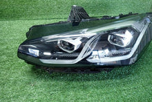 Laden Sie das Bild in den Galerie-Viewer, Frontscheinwerfer BMW 2 U06 5A42247-05 Links Scheinwerfer Headlight SCH3313640699zi
