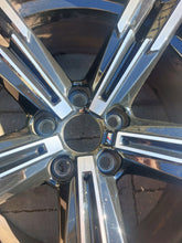 Load image into Gallery viewer, 1x Alufelge 18 Zoll 7.5" 5x112 25ET Glanz Schwarz 8746631 BMW Rim Wheel FEL7081979807az