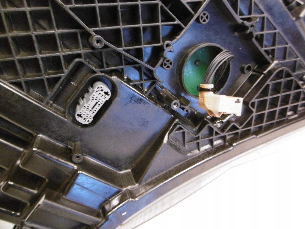 Frontscheinwerfer Skoda Superb III 3V1941015B Xenon Links Scheinwerfer Headlight