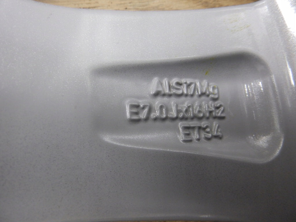 1x Alufelge 16 Zoll 7.0" 5x100 34ET Glanz Silber 8XA601025A Audi A1 8xa FEL8362039778pz