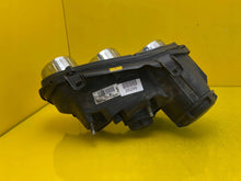 Laden Sie das Bild in den Galerie-Viewer, Frontscheinwerfer Alfa Romeo 159 60683987 Xenon Rechts Scheinwerfer Headlight SCH8657090634uu