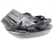 Laden Sie das Bild in den Galerie-Viewer, Frontscheinwerfer Audi A4 B9 8W0941033 Ein Stück (Rechts oder Links) Headlight