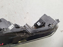 Laden Sie das Bild in den Galerie-Viewer, Frontscheinwerfer Toyota Corolla 81110-02S60 Full LED Rechts Headlight SCH9054595366dq