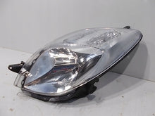 Laden Sie das Bild in den Galerie-Viewer, Frontscheinwerfer Toyota Yaris 89901286 Links Scheinwerfer Headlight SCH8720716864xa