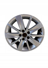 Load image into Gallery viewer, 1x Alufelge 15 Zoll 6.0" 5x100 40ET Glanz Silber 6C0601025F VW Rim Wheel FEL8036659653ui