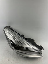 Load image into Gallery viewer, Frontscheinwerfer Ford Kuga 9001488439 Rechts Scheinwerfer Headlight SCH3888512109za