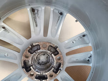 Laden Sie das Bild in den Galerie-Viewer, 1x Alufelge 17 Zoll 7.0" 5x114.3 49ET 40300030R Renault Megane Rim Wheel FEL3013290890qc