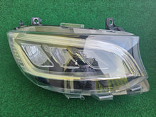 Laden Sie das Bild in den Galerie-Viewer, Frontscheinwerfer Mercedes-Benz Sprinter A9109067200 Full LED Rechts Headlight