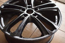Load image into Gallery viewer, 1x Alufelge 19 Zoll 7.5" 5x114.3 49 5ET 52910-2W400 Hyundai Santa I Fe Rim Wheel FEL6478463068ad