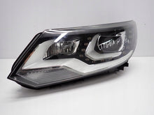 Load image into Gallery viewer, Frontscheinwerfer VW Tiguan 5N1941751B Xenon Links Scheinwerfer Headlight