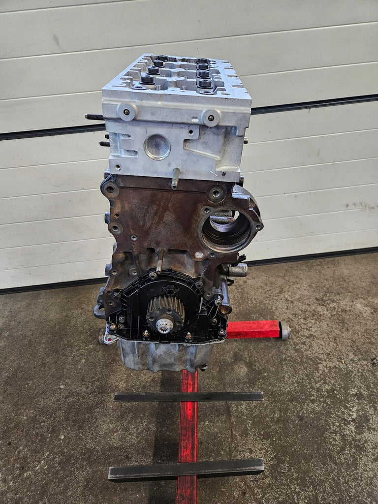 Motor Audi VW A3 Passat CLH 1.6 TDI 105PS 77kW Diesel Engine Unkomplett