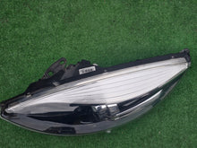 Load image into Gallery viewer, Frontscheinwerfer Renault Scenic 260607160R Xenon Links Scheinwerfer Headlight SCH4738240461dk