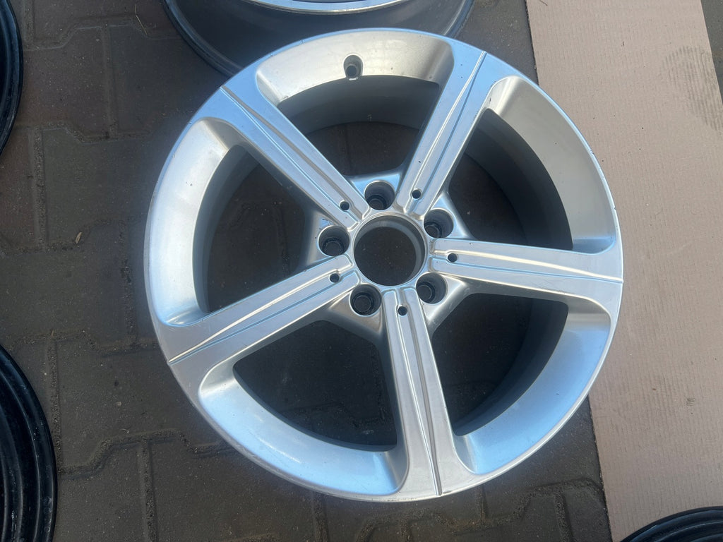 1x Alufelge 17 Zoll 6.5" 5x112 44ET Glanz Silber A1774011200 Mercedes-Benz W177