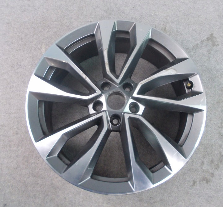 1x Alufelge 19 Zoll 7.0" 5x112 43ET 565601025 Skoda Kodiaq Rim Wheel FEL6995436780xb