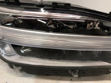 Laden Sie das Bild in den Galerie-Viewer, Frontscheinwerfer Volvo Xc90 31655813 31655720 Full LED Rechts Headlight
