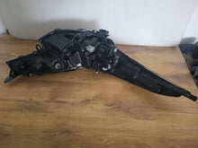 Laden Sie das Bild in den Galerie-Viewer, Frontscheinwerfer Toyota C-Hr 201665356 81150F4180 Links Scheinwerfer Headlight SCH6851855488pg